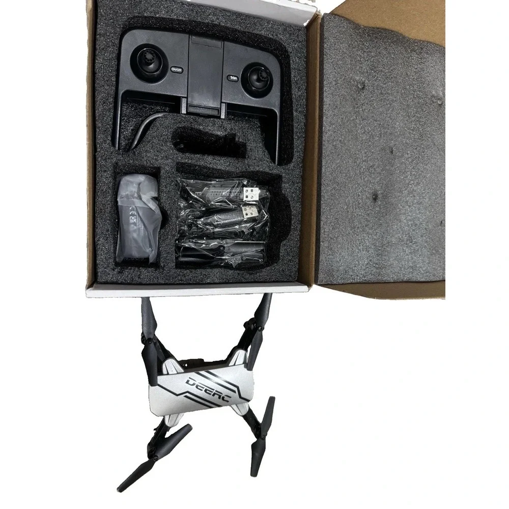 DEERC D20 Foldable Mini Quadcopter Drone Silver HD Camera 360° Flip
